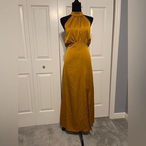 express large size. golden yellow